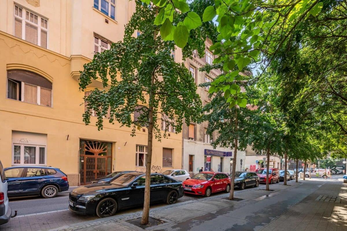 Mini Ultra Central Studio Budapest Exterior photo